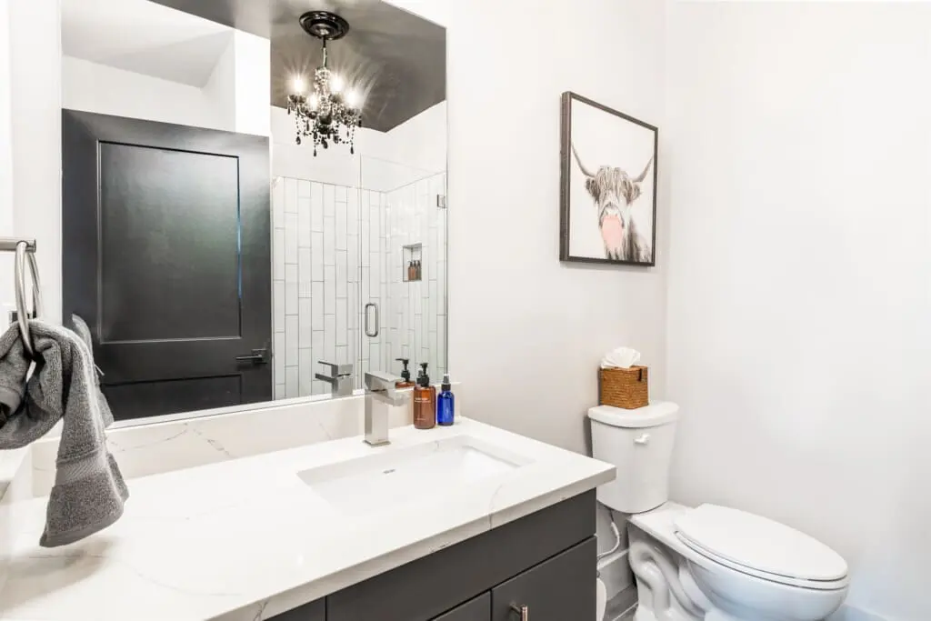 026b586445794c0d9317ba7a15040426 LargeOriginal.jpg