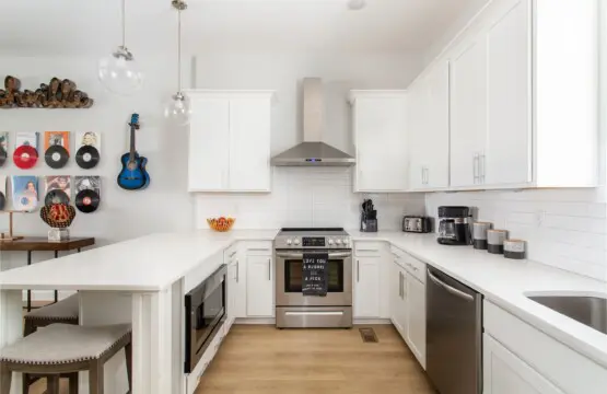 0ed5944f950a4c4a8af978437deb011b LargeOriginal.jpg