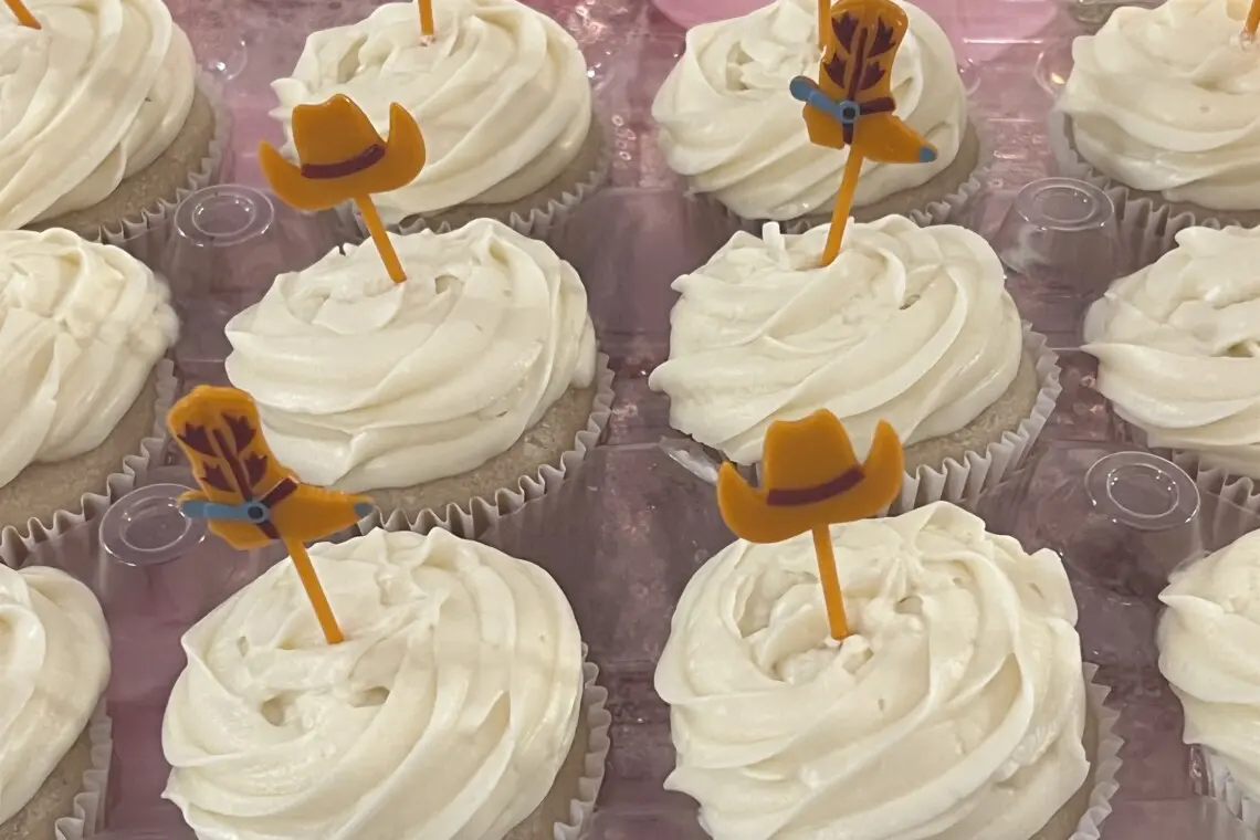 10e66f207ad14cbb8b0abbbfeac941e3 LargeOriginal.jpg