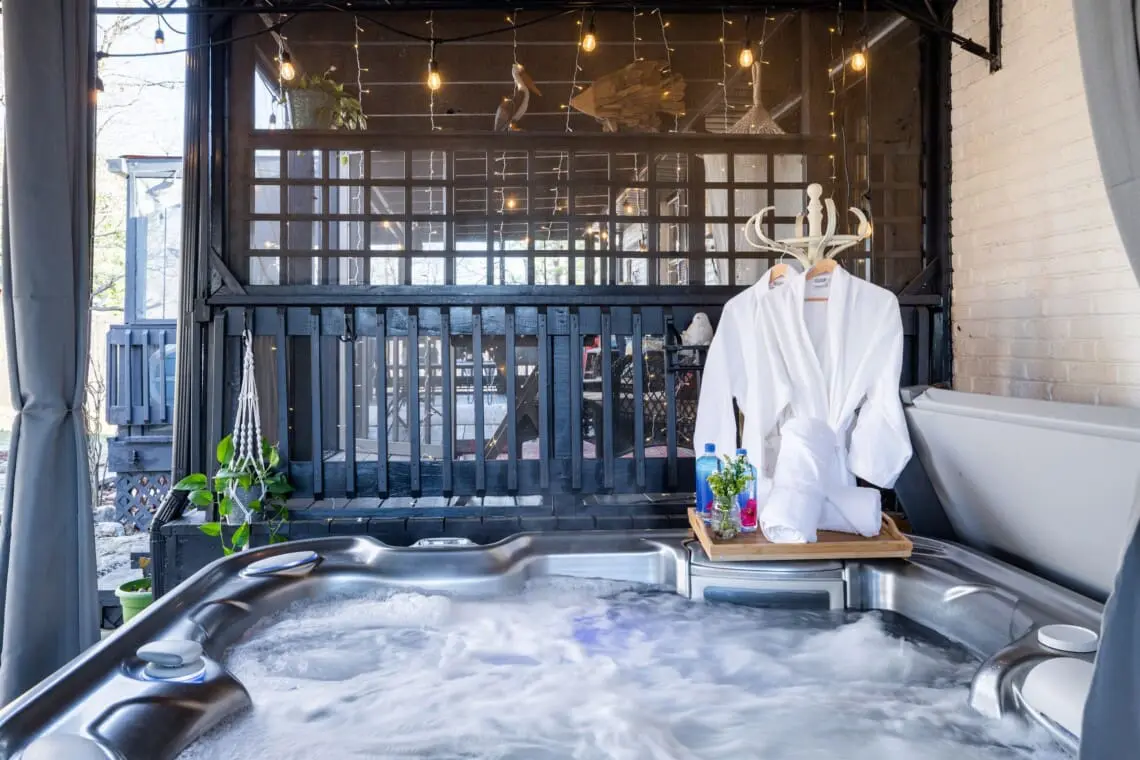 1f698c0cde2e437487f9fec85a7905b3 LargeOriginal.jpg