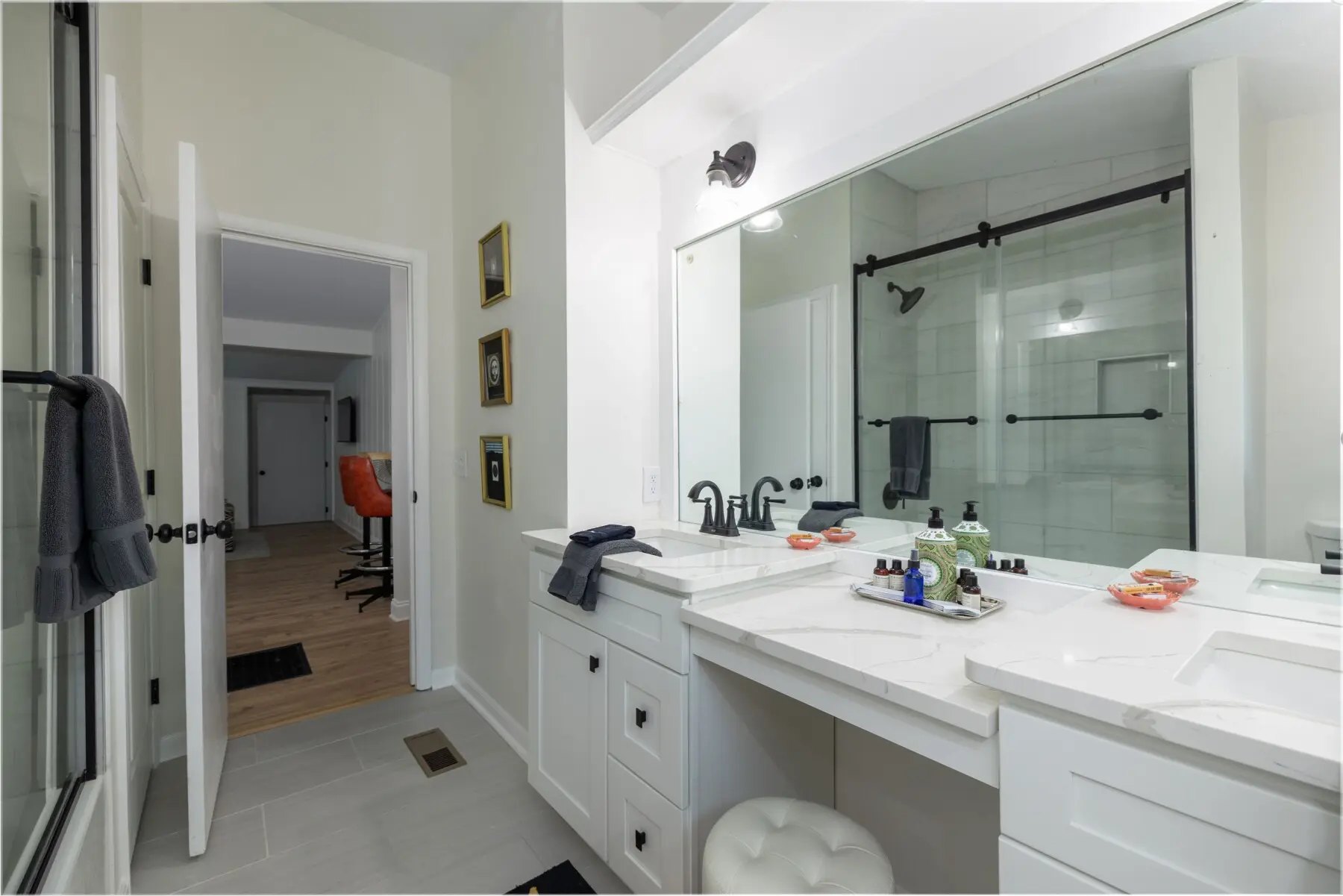 2160d7dc5d734f2e9db9694e2bc1887e LargeOriginal.jpg