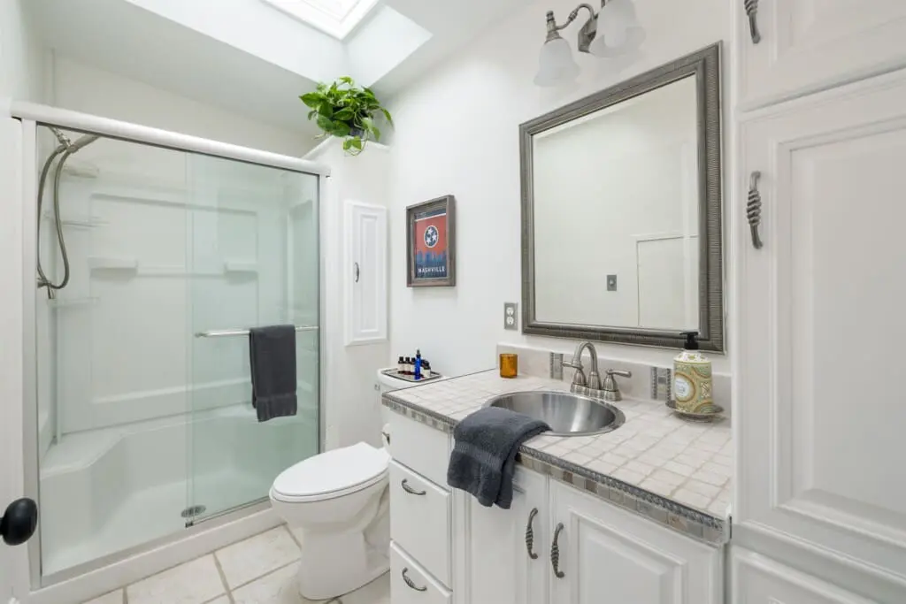 2754fc40885d48fbae5ad8a95c43243a LargeOriginal.jpg