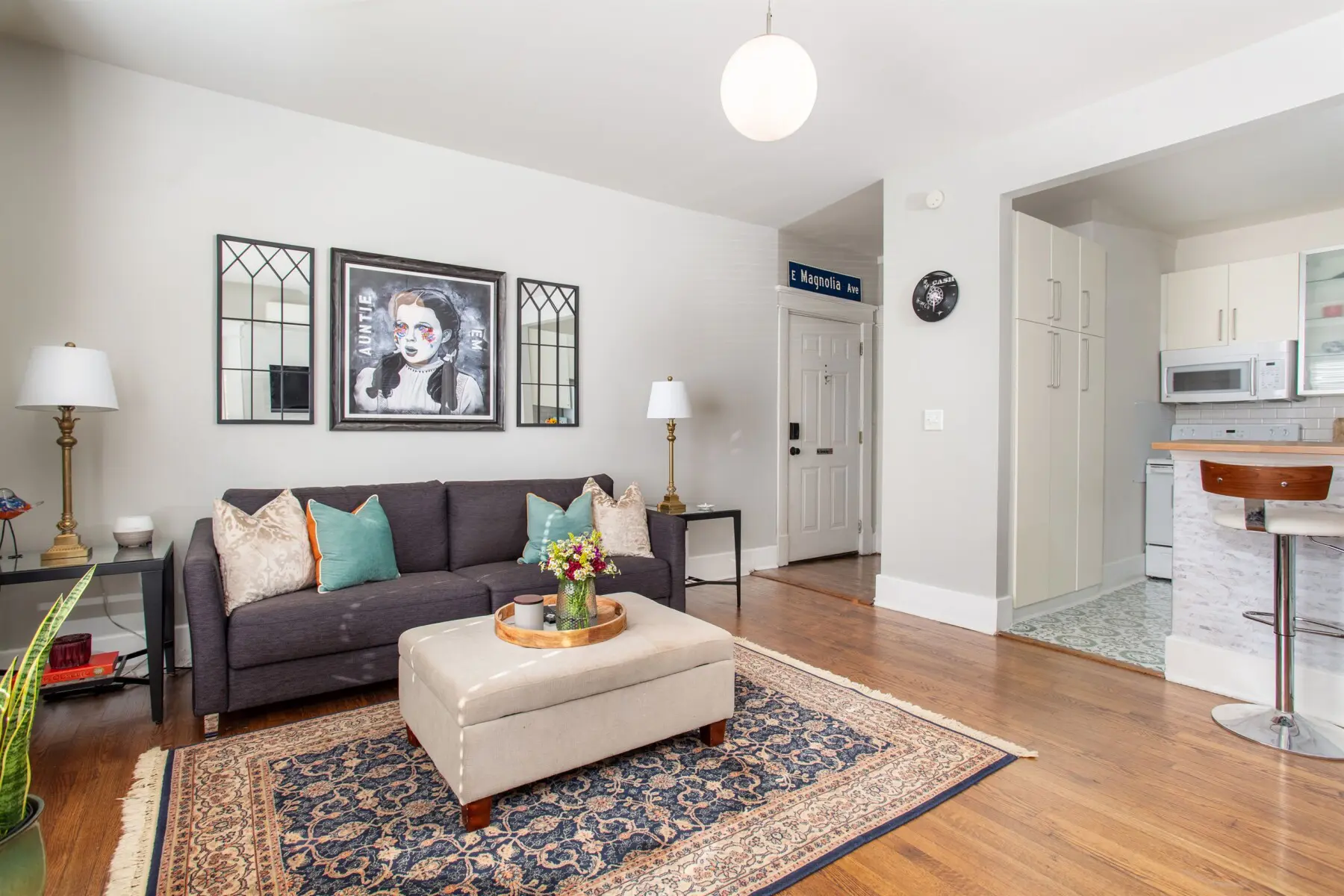 Music City Magnolia Nashville vacation rental Bluebird 1920s condo 12 South - image 18