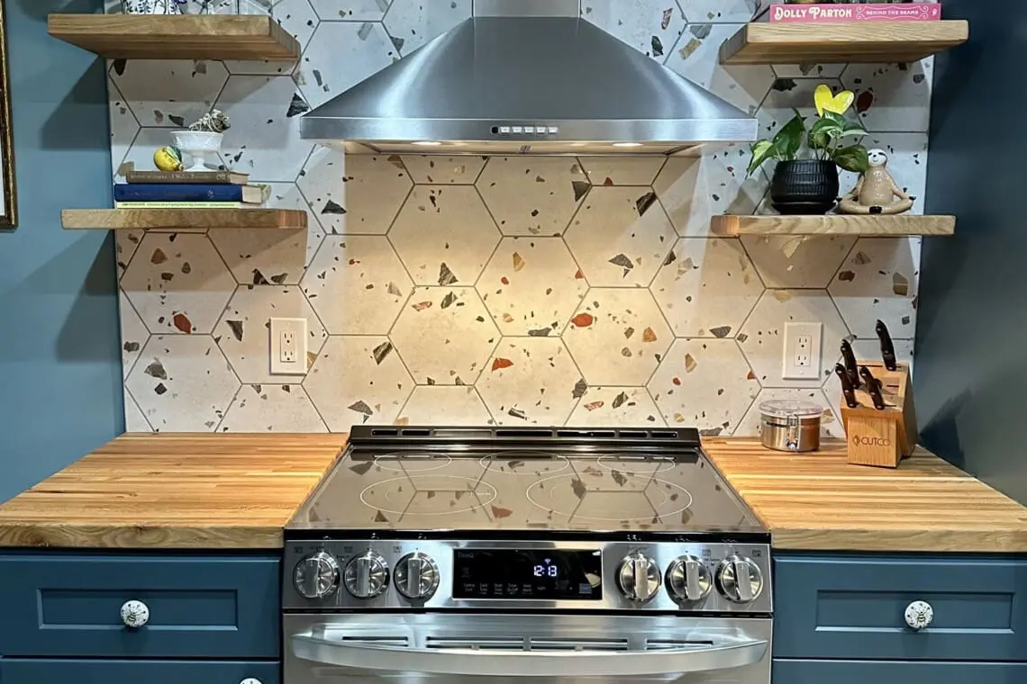 32f111112db24f88843bd966cf039530 LargeOriginal.jpg