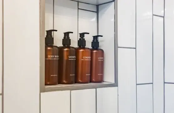 34e2156ce9ca49fc9d3b8459550d4370 LargeOriginal.jpg