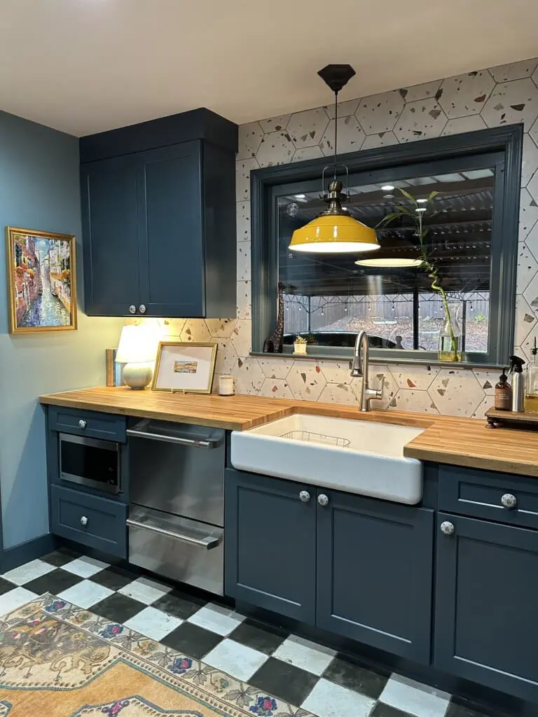 35a98c1eb2554829ad1828b6ad8bd4be LargeOriginal.jpg