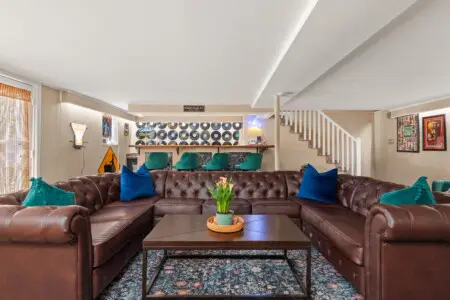 3b64e91819c14d92a8f848356c9a5663 LargeOriginal.jpg