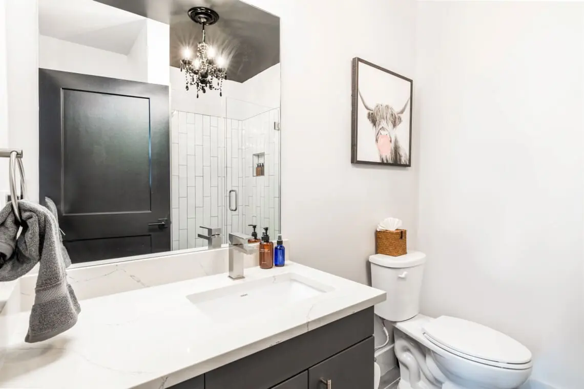 446ea1dcd140446d9f7b6726065fd666 LargeOriginal.jpg