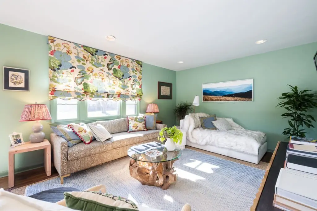 56931b90df694651b10ac6ec1eb3eab6 LargeOriginal.jpg