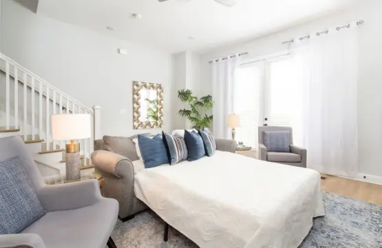 5c87b94da4d94c4687a5208e825308c3 LargeOriginal.jpg