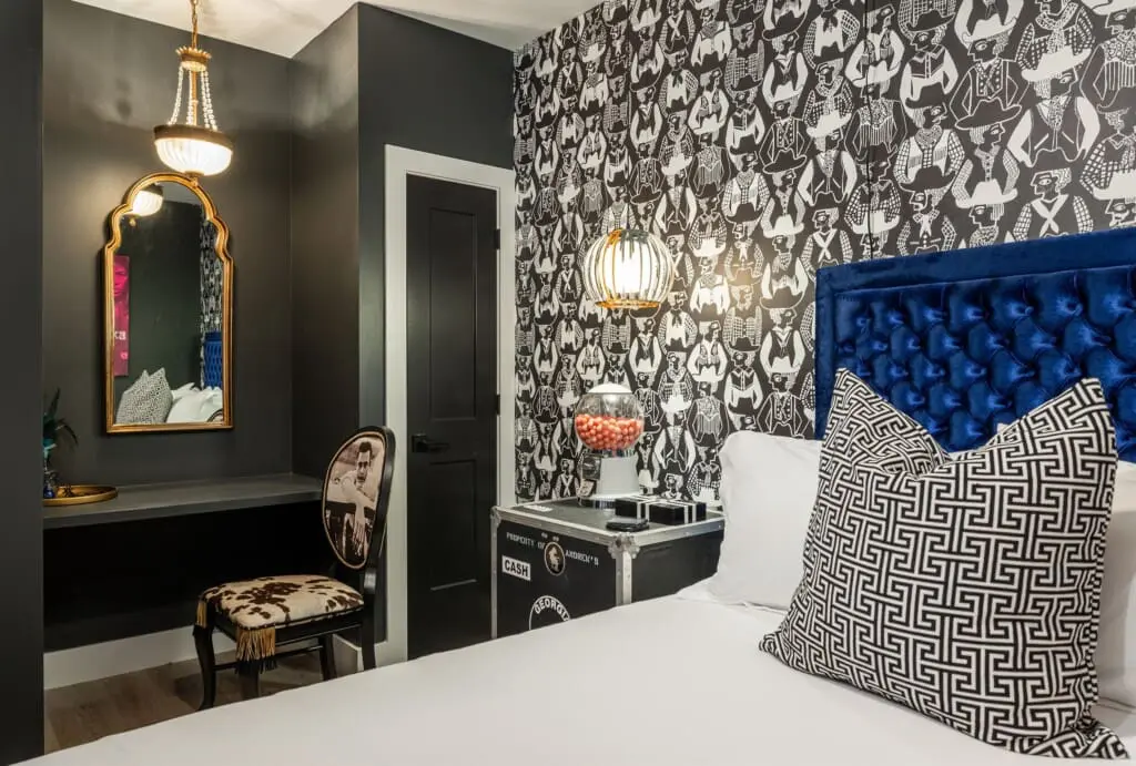 626a1ae9d1364560b56669df79ba22a2 LargeOriginal.jpg