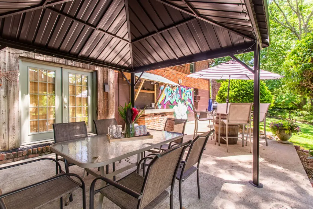 77b7788d8c8f42d59b0b0a5ac357d74a LargeOriginal.jpg