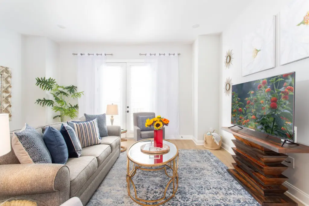 86875181b0a04af4b59323a9c09226b7 LargeOriginal.jpg