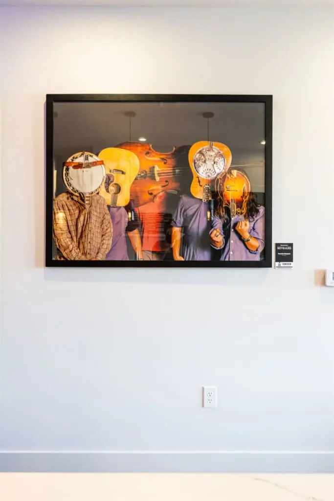 8eef4ae33fb940119531811120543c85 LargeOriginal.jpg