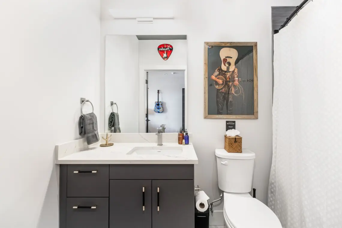 9e0d0fc7ce444f2cb69435a64c6dd40d LargeOriginal.jpg