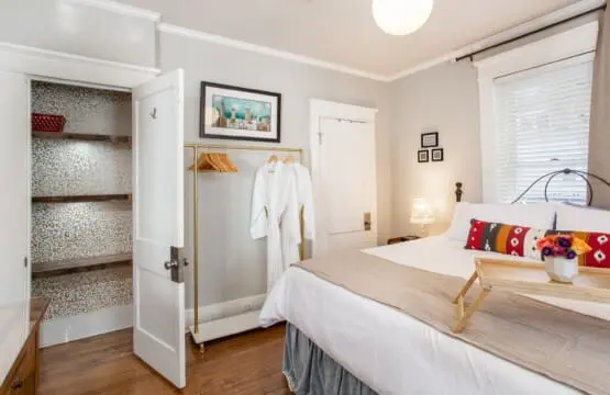 a48d70176562408d853e8300ad2c7550 LargeOriginal.jpg