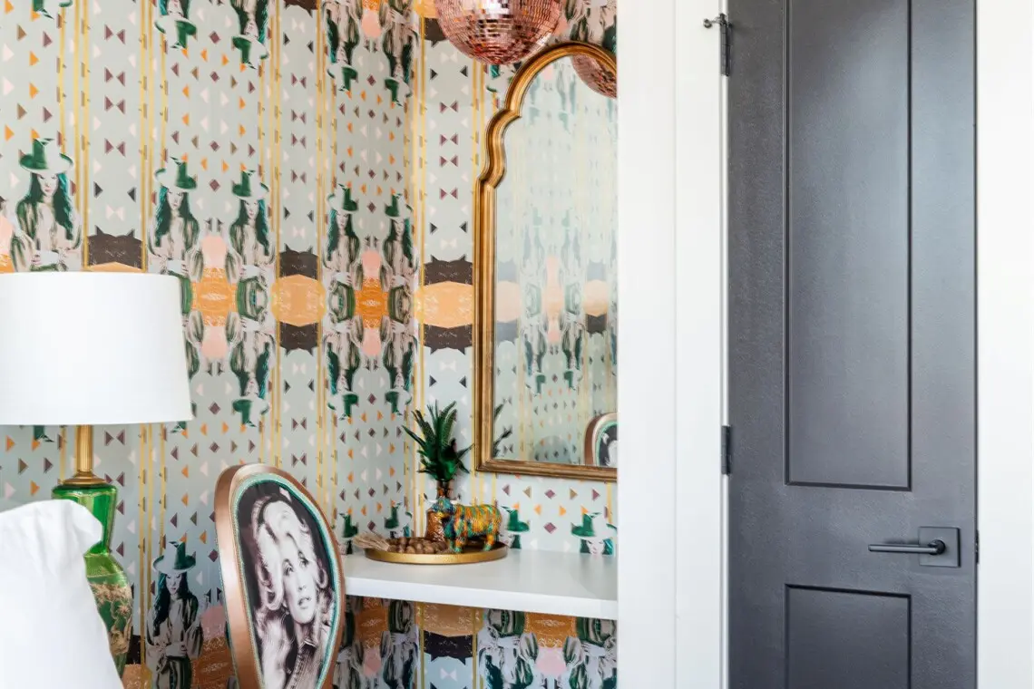 ad9816be1c404683941093fd676e4ce4 LargeOriginal.jpg