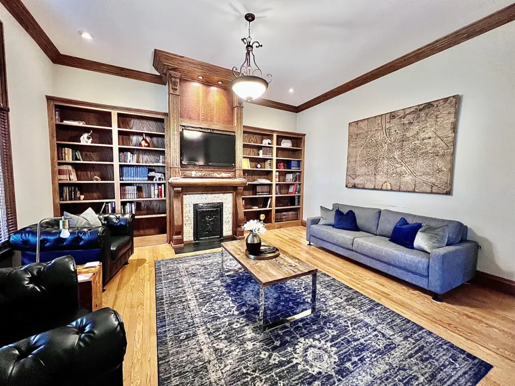 b3d19ebac060457b9c20b787731d0ac5 LargeOriginal.jpg