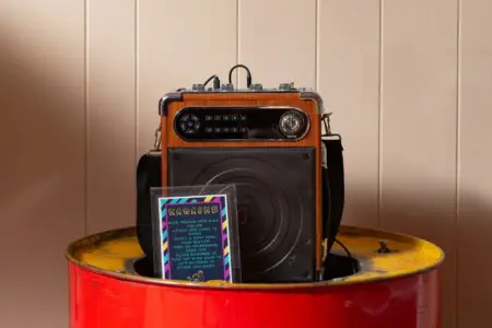 c0a62a3a11a641d9a5f34444d3f65b2a LargeOriginal.jpg