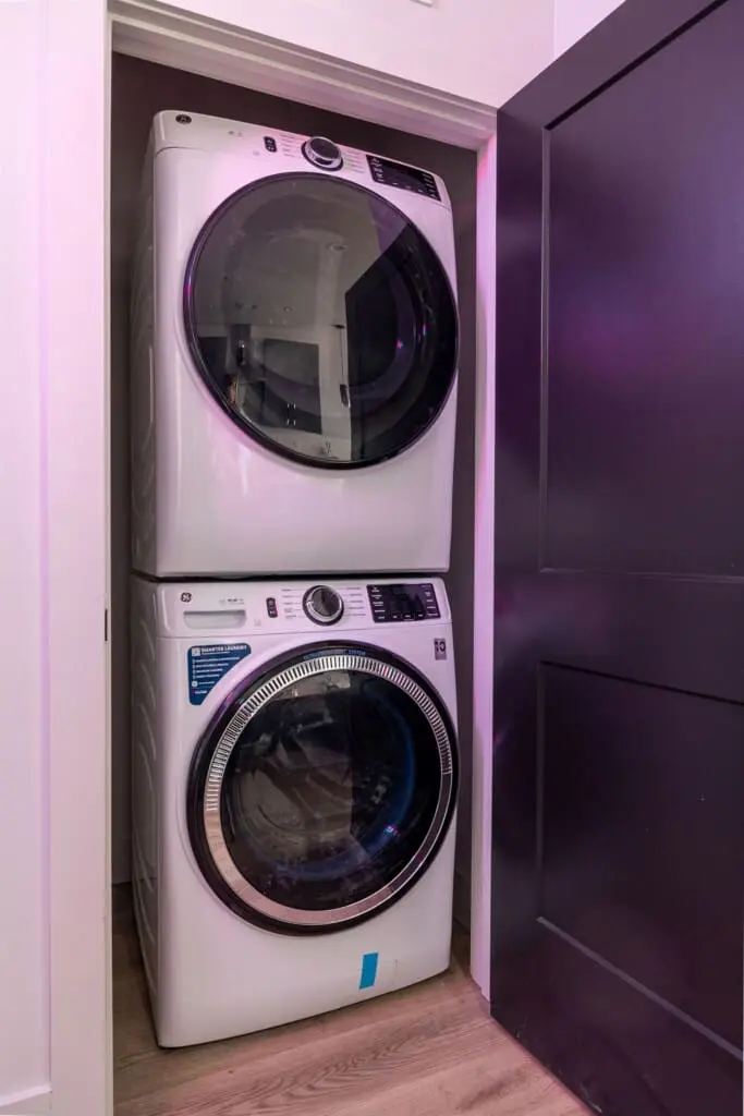 c65efd75f94e499597a1d6897d1473f4 LargeOriginal.jpg