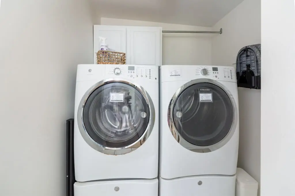 d8c892e9f4ce4312a7019d45d9c5d3c3 LargeOriginal.jpg