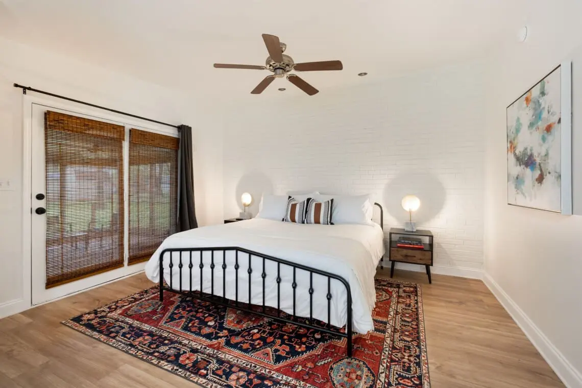 e746aa1b25ce471793d3828e95560a4f LargeOriginal.jpg