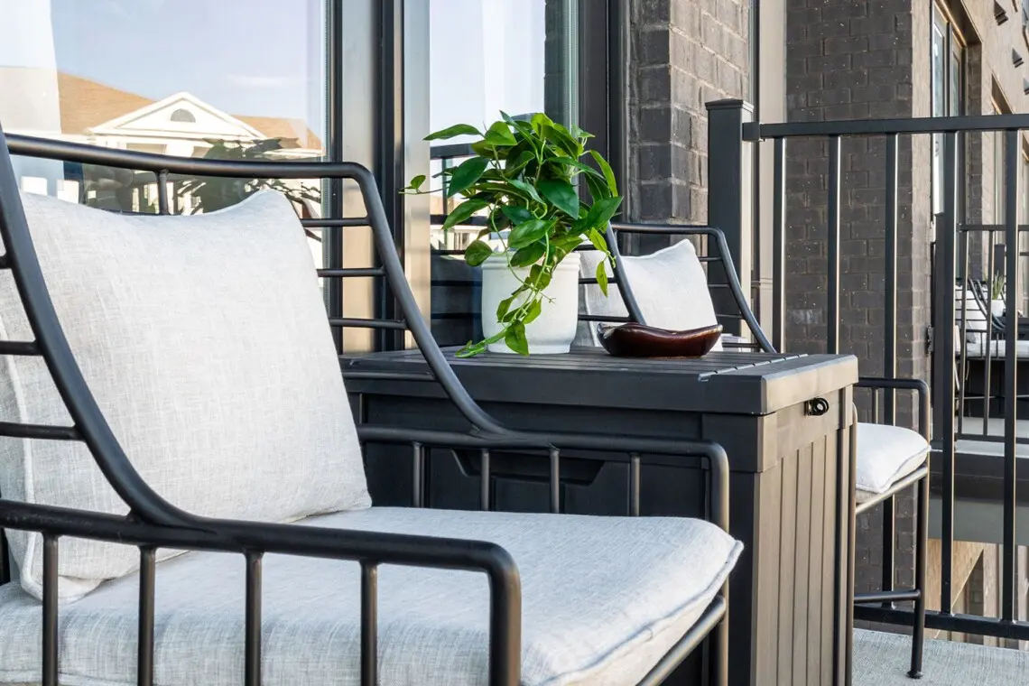 f9ff4e91b7b843cbb452fa88c878ce33 LargeOriginal.jpg