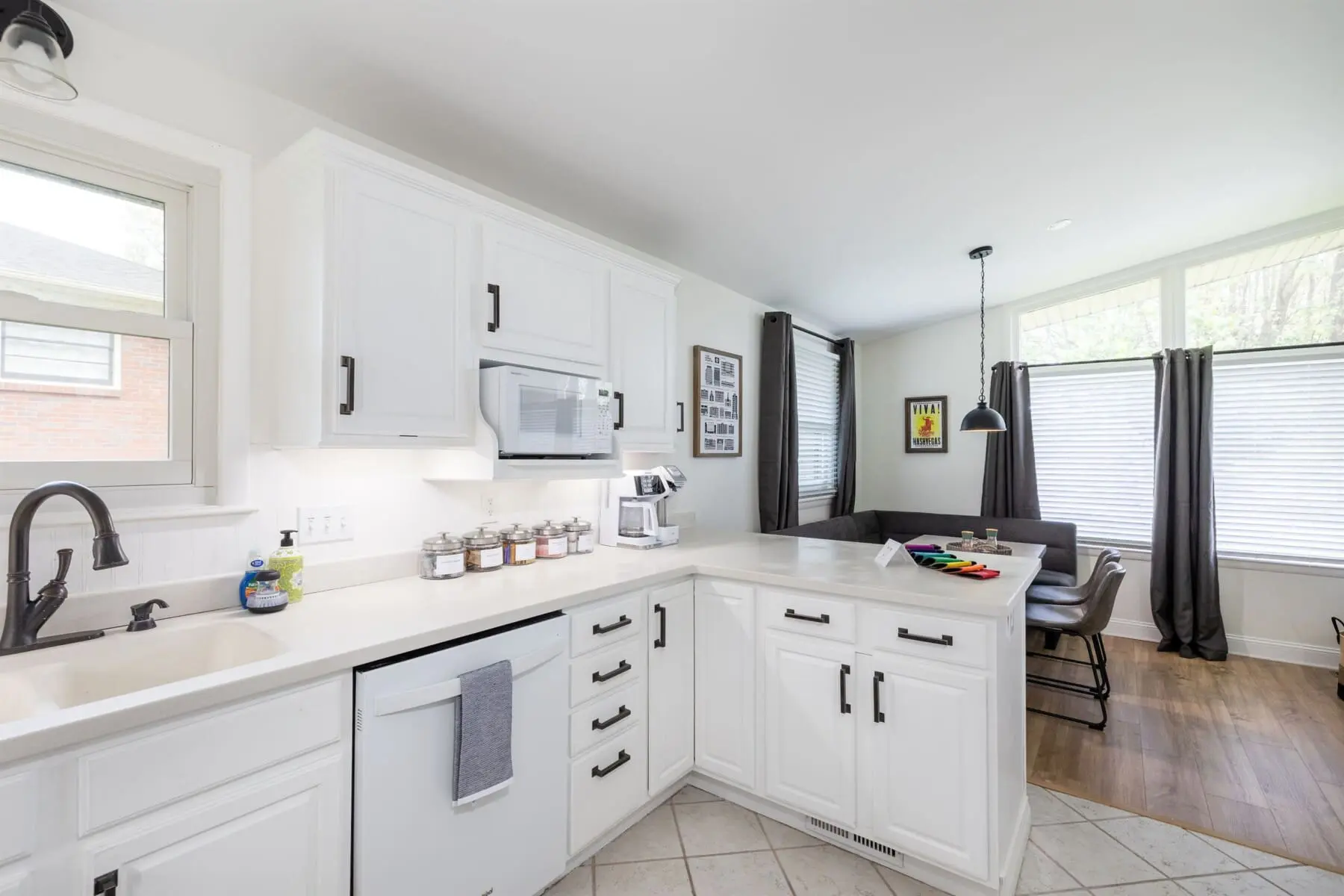 fe5c0576714347b188e2c30b6067d494 LargeOriginal.jpg