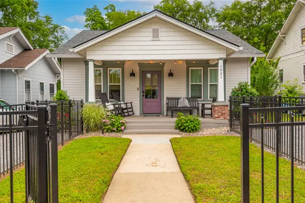 ee928adbec3e4f78addfd77ad04c9d7e Medium