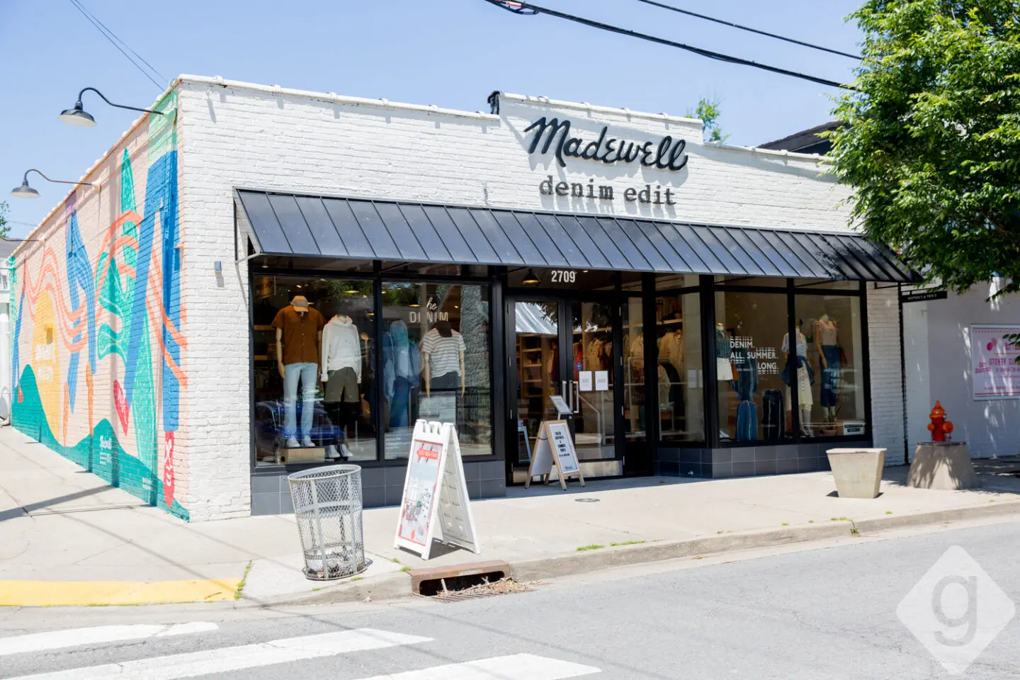 12 South Nashville boutique storefronts with eclectic shops and dining