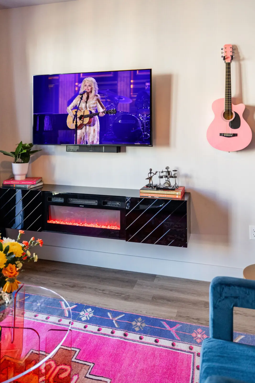 Nashville Honky Tonk Party Pads guitar and fireplace detail, Music City Magnolia