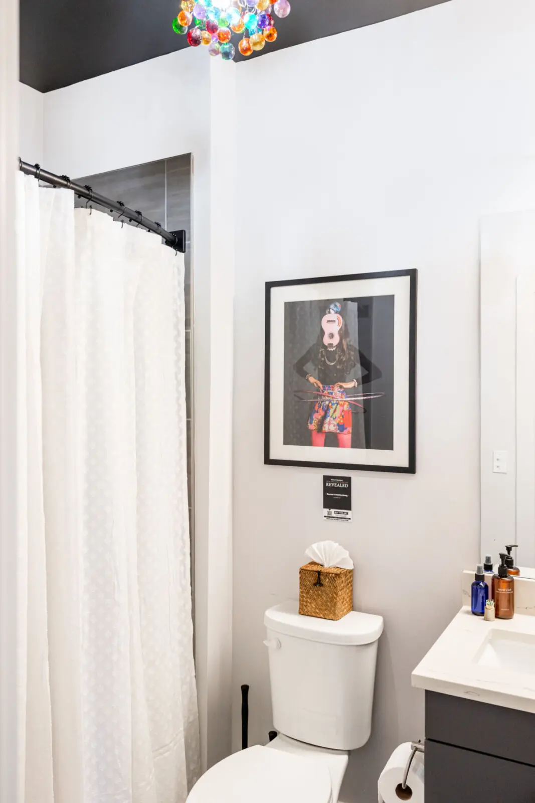 Honky Tonk Party Pad 2 bathroom Nashville short-term rental Music City Magnolia