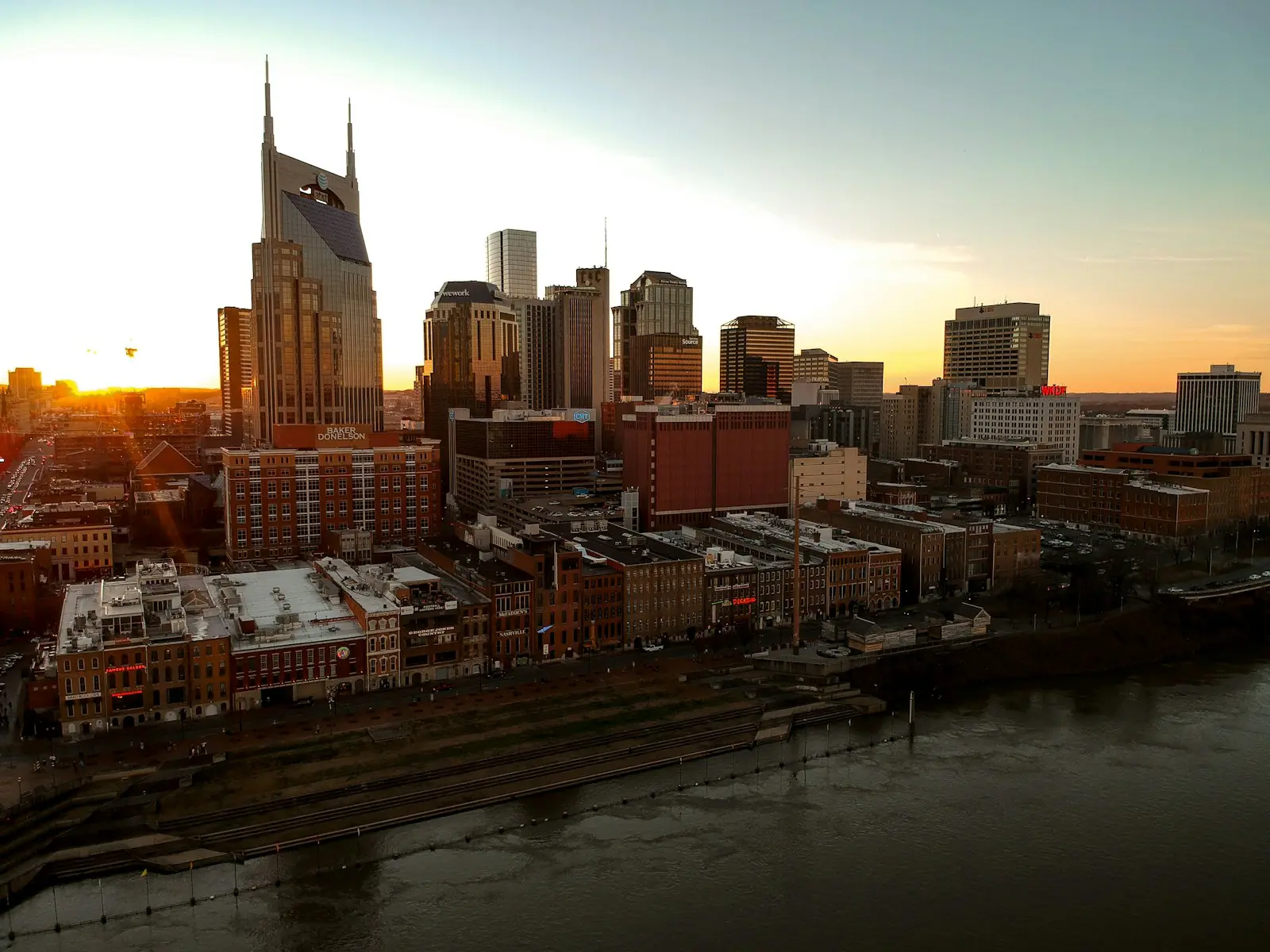 Aerial view of downtown Nashville and the Cumberland River