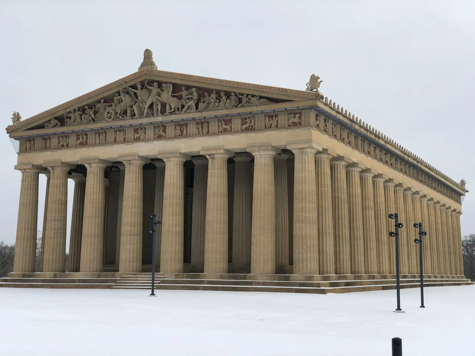 Full-scale replica of the Parthenon at Centennial Park in Nashville