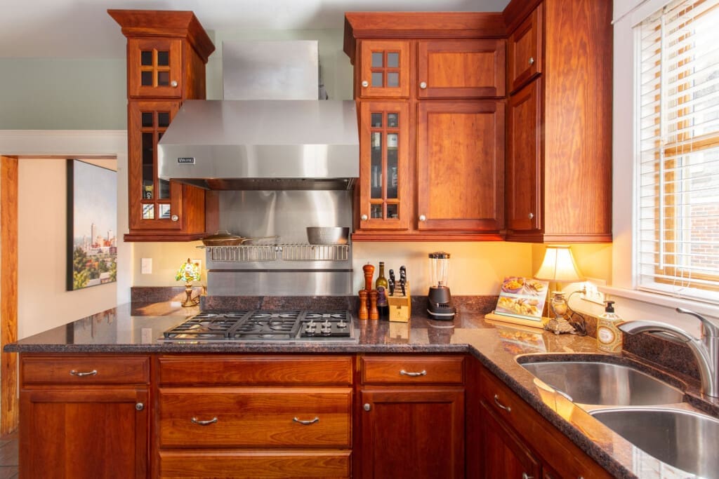 Music City Magnolia Nashville vacation rental Deacons House near Nissan Stadium - image 35