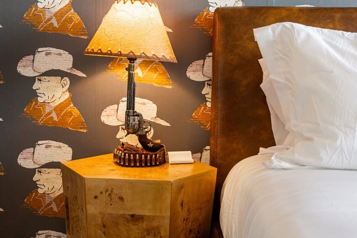Music City Magnolia Honky Tonk Party Pad Dolly luxury Midtown Nashville rental - image 10