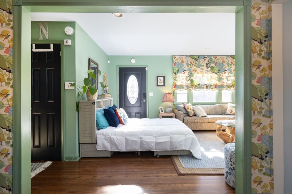 Music City Magnolia Nashville vacation rental Blooming Bungalow with hot tub - image 30