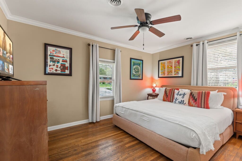 Music City Magnolia Nashville vacation rental Magnolia home - image 18