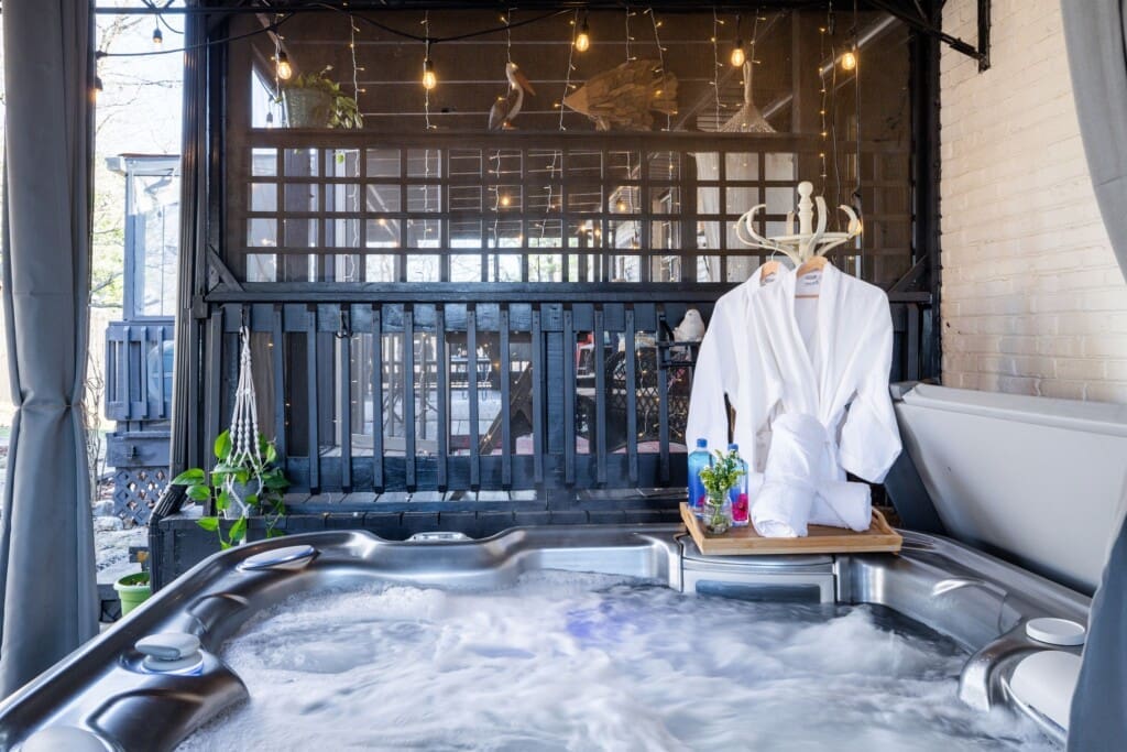 Music City Magnolia Nashville vacation rental Blooming Bungalow with hot tub - image 6
