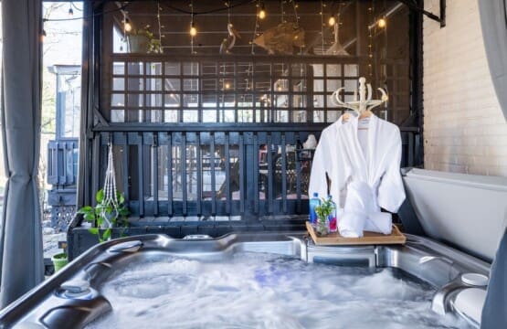 Music City Magnolia Nashville vacation rental Blooming Bungalow with hot tub - image 6