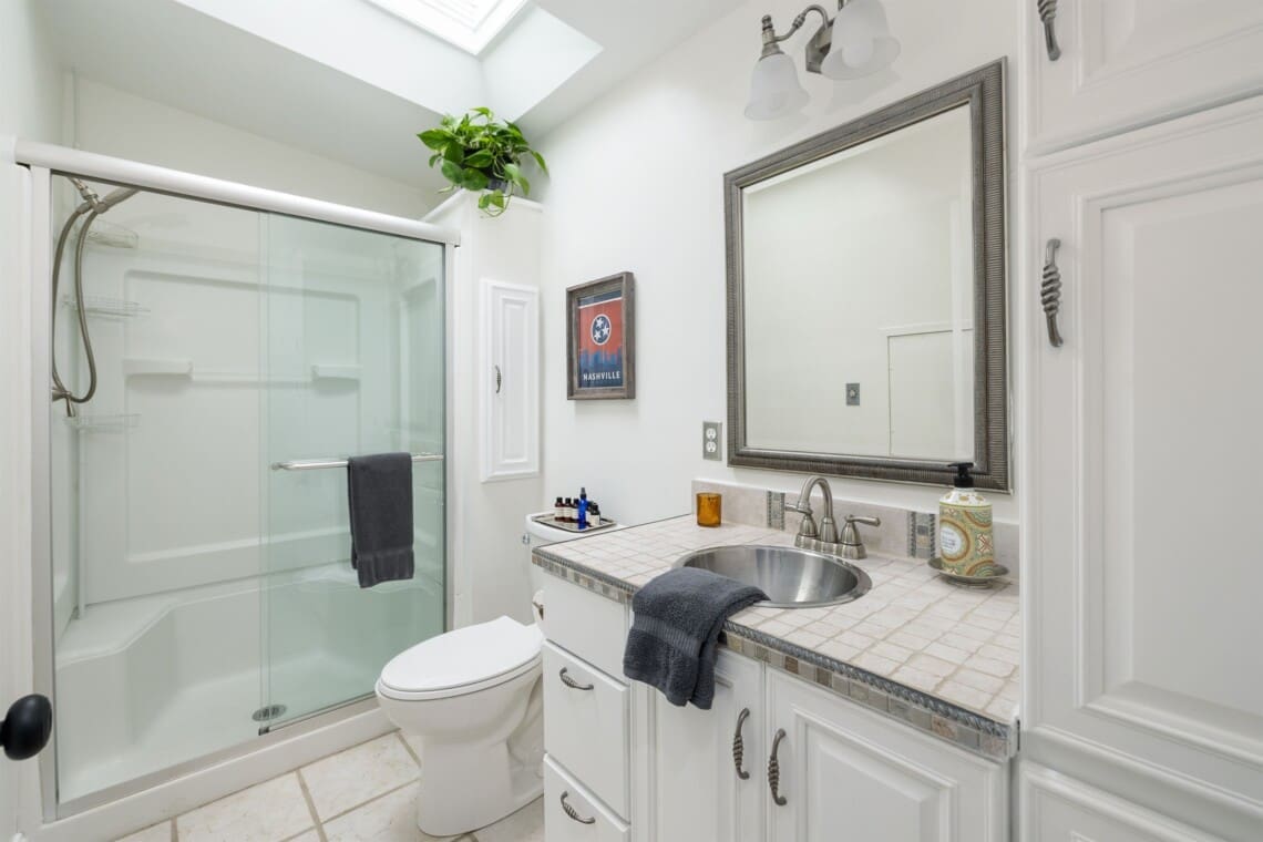 Music City Magnolia Nashville vacation rental Dreamwood near Grand Ole Opry - image 19