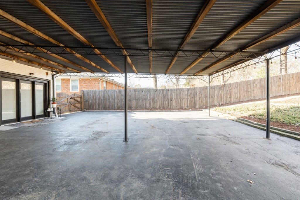 Music City Magnolia Nashville vacation rental Blooming Bungalow with hot tub - image 3