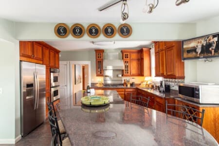 Music City Magnolia Nashville vacation rental Deacons House near Nissan Stadium - image 36