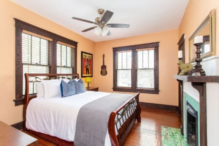 Music City Magnolia Nashville vacation rental Deacons House near Nissan Stadium - image 31