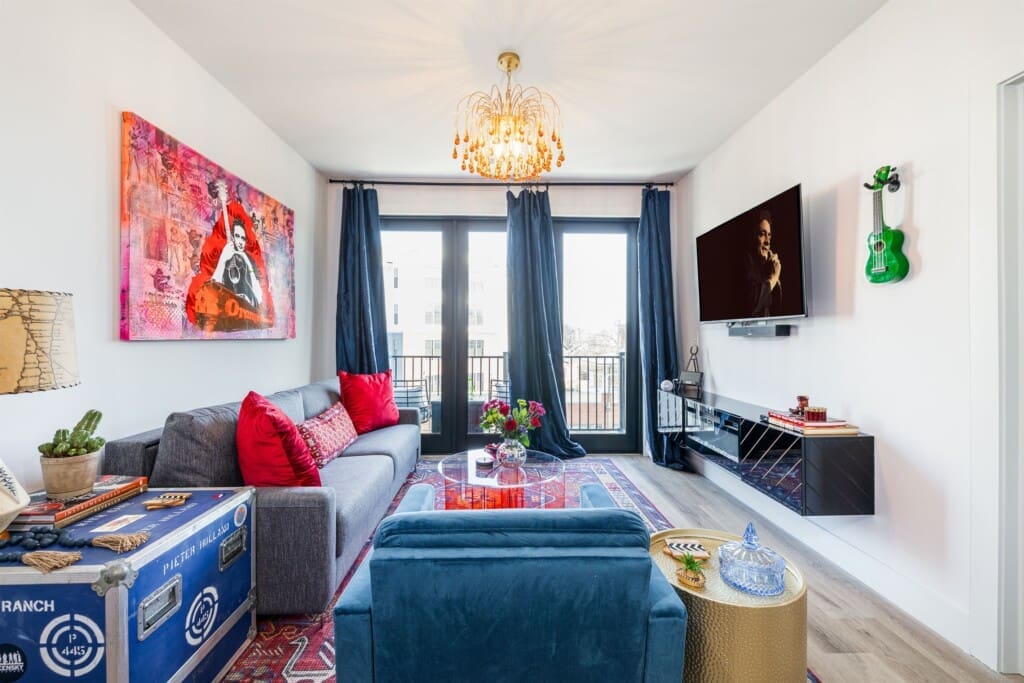 Music City Magnolia Honky Tonk Party Pads Midtown Nashville rental with pool - image 43