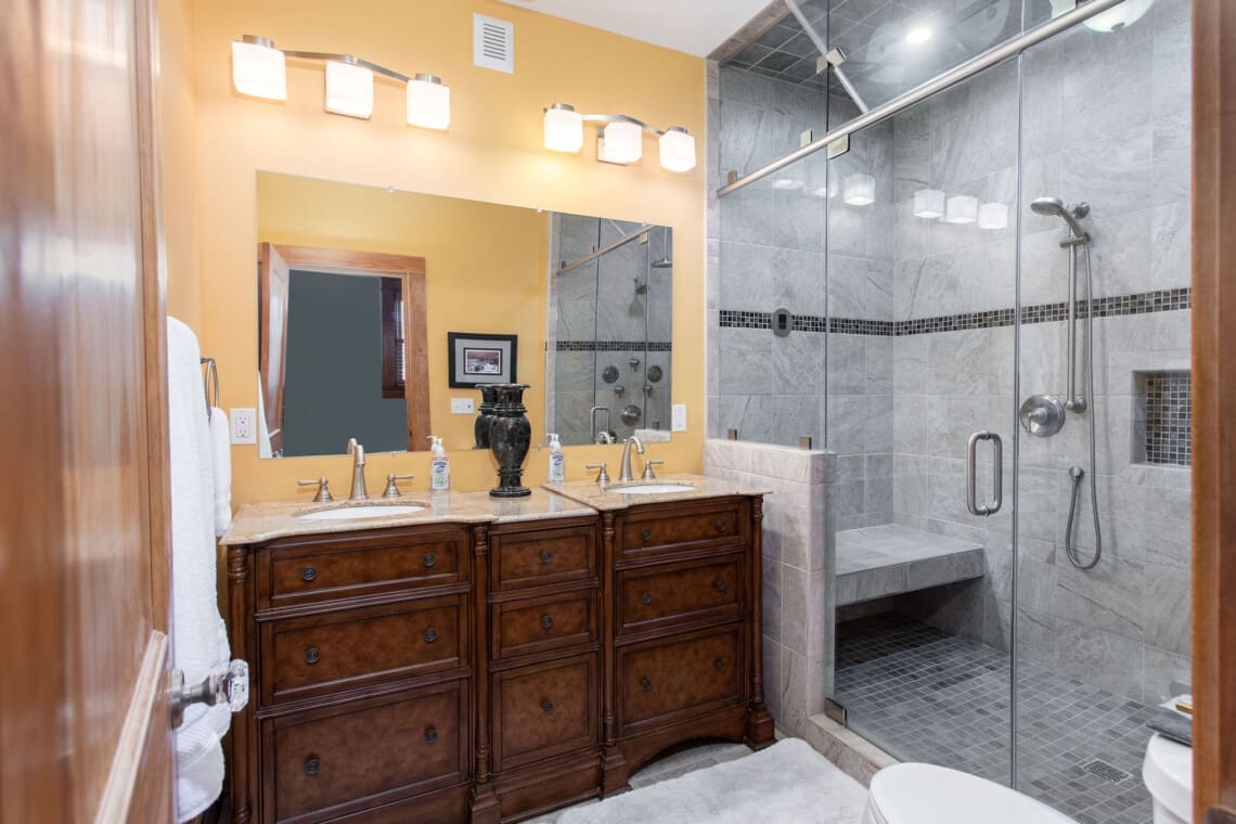 Music City Magnolia Nashville vacation rental Deacons House near Nissan Stadium - image 23