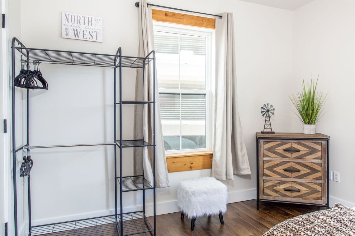 Music City Magnolia Nashville vacation rental Rocky Top with speakeasy and pool - image 13