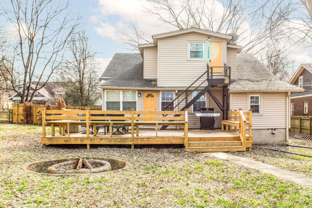 Music City Magnolia Nashville vacation rental Deacons House near Nissan Stadium - image 7
