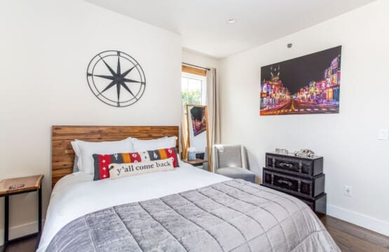 Music City Magnolia Nashville vacation rental Rocky Top with speakeasy and pool - image 9