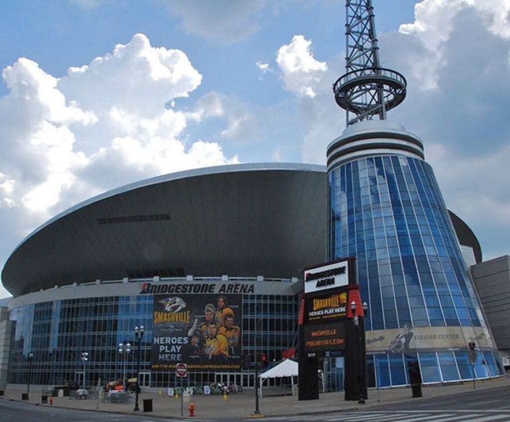 Music City Magnolia Nashville vacation rental Cumberland Retreat near Nissan Stadium - image 5